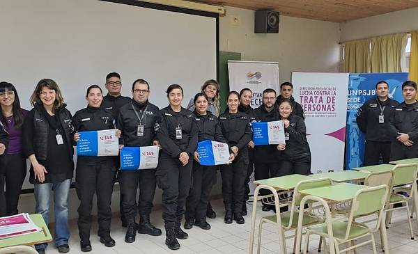 Esquel: Capacitaron a fuerzas de seguridad en materia de trata y ...