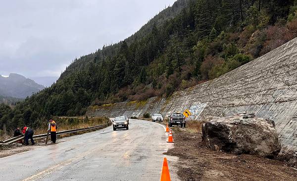 Tránsito normalizado, habilitaron la Ruta 40 entre Epuyén y El Hoyo
