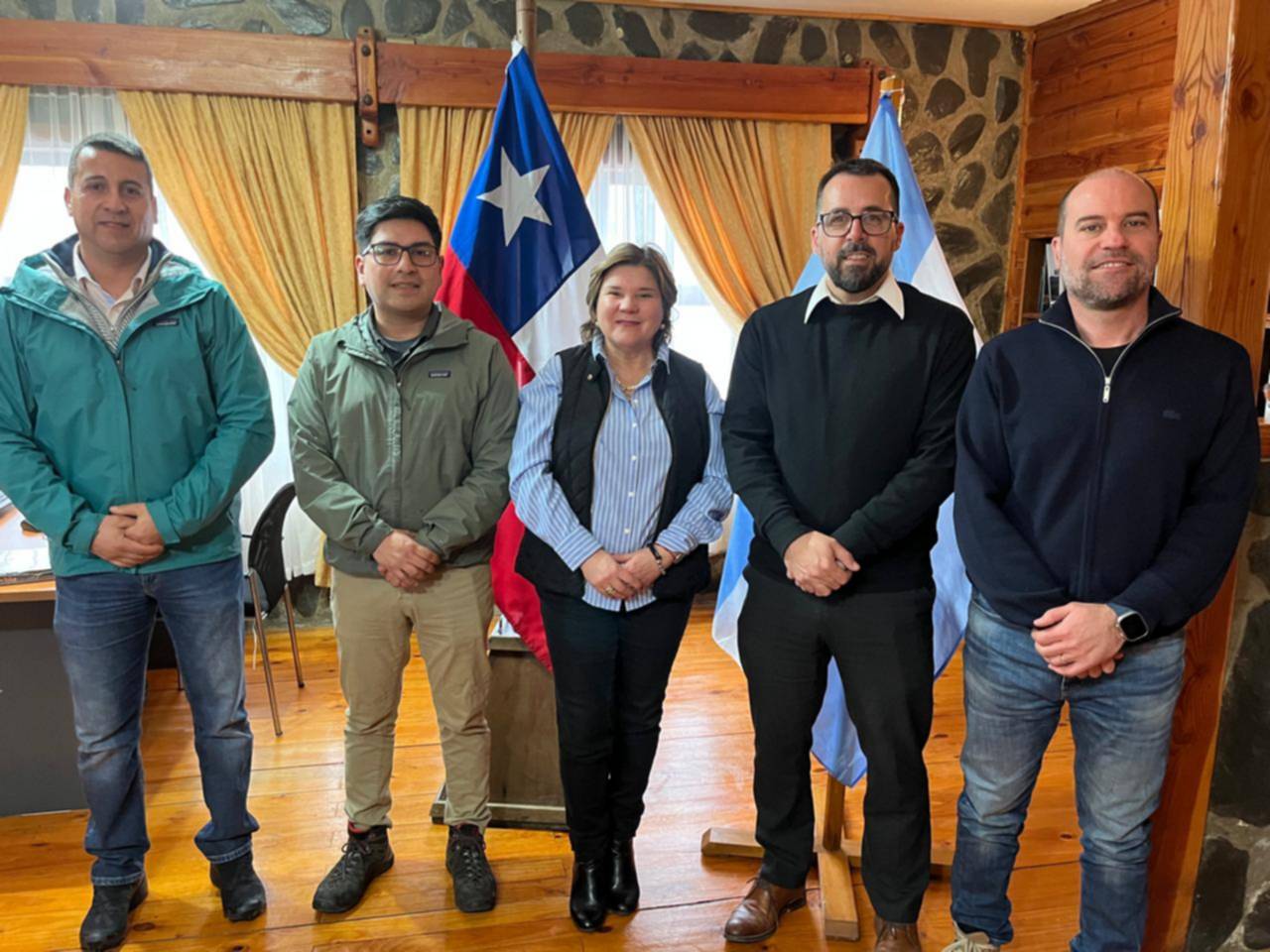 Esquel y Chaitén se unen: pacto binacional para impulsar el turismo y la conectividad