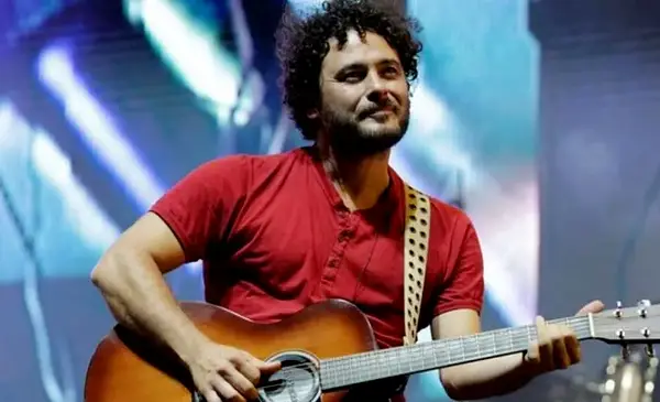 Raly Barrionuevo llega a Esquel con su gira “El camino de Solgo”