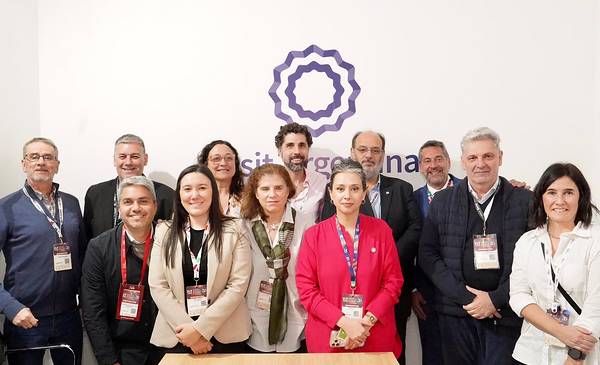 FIT 2026: Chubut promocionó las salidas de primavera de La Trochita