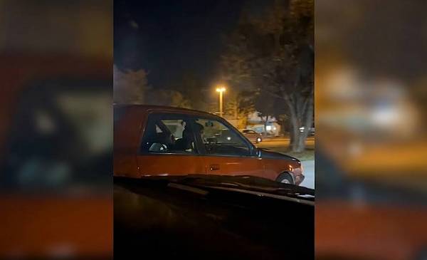 Investigan de oficio a jóvenes filmados corriendo picadas en Avenida Ameghino