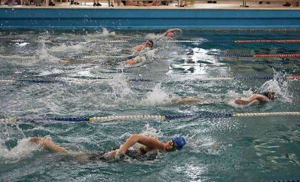 Provincial de Natación: 42 podios y un segundo puesto para Esquel