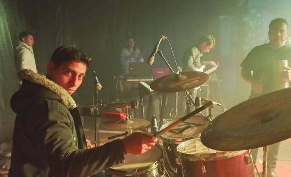 Música en vivo, feria y gastronomía para celebrar el Día de la Madre en Esquel