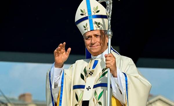 El papa León XIV fue operado y el Vaticano confirmó un diagnóstico de cáncer
