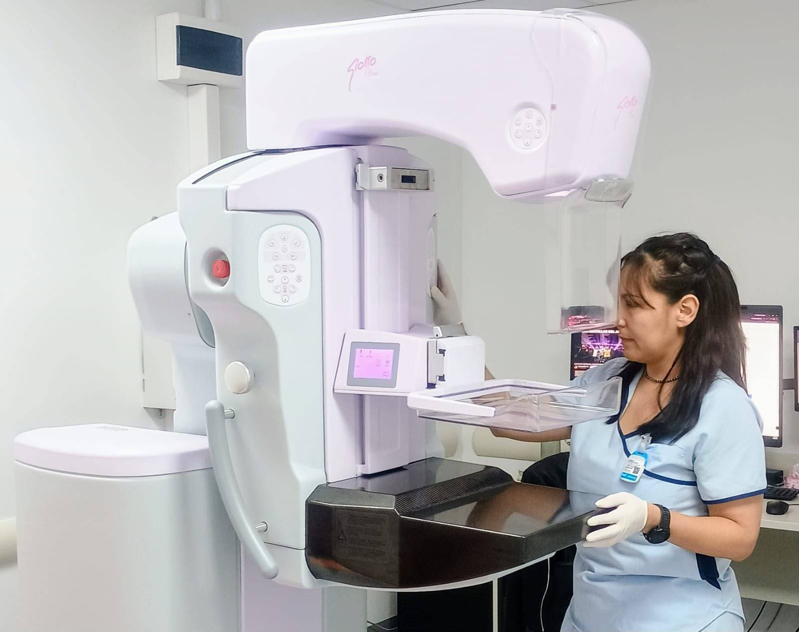 Más de 450 mamografías ya se realizaron en el "Octubre Rosa" de Chubut