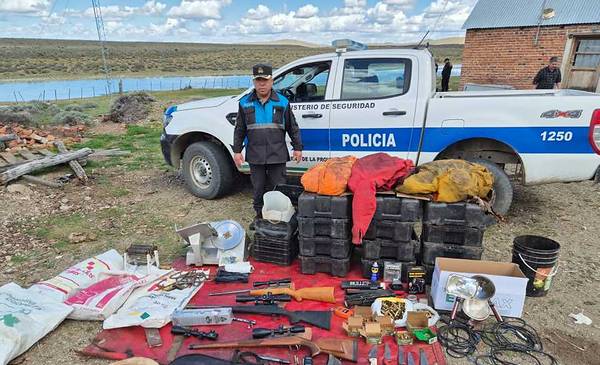 Tras el operativo en Esquel, allanaron un campo y hallaron restos de más de mil guanacos