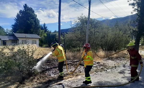 Hubo un principio de incendio frente a la YPF